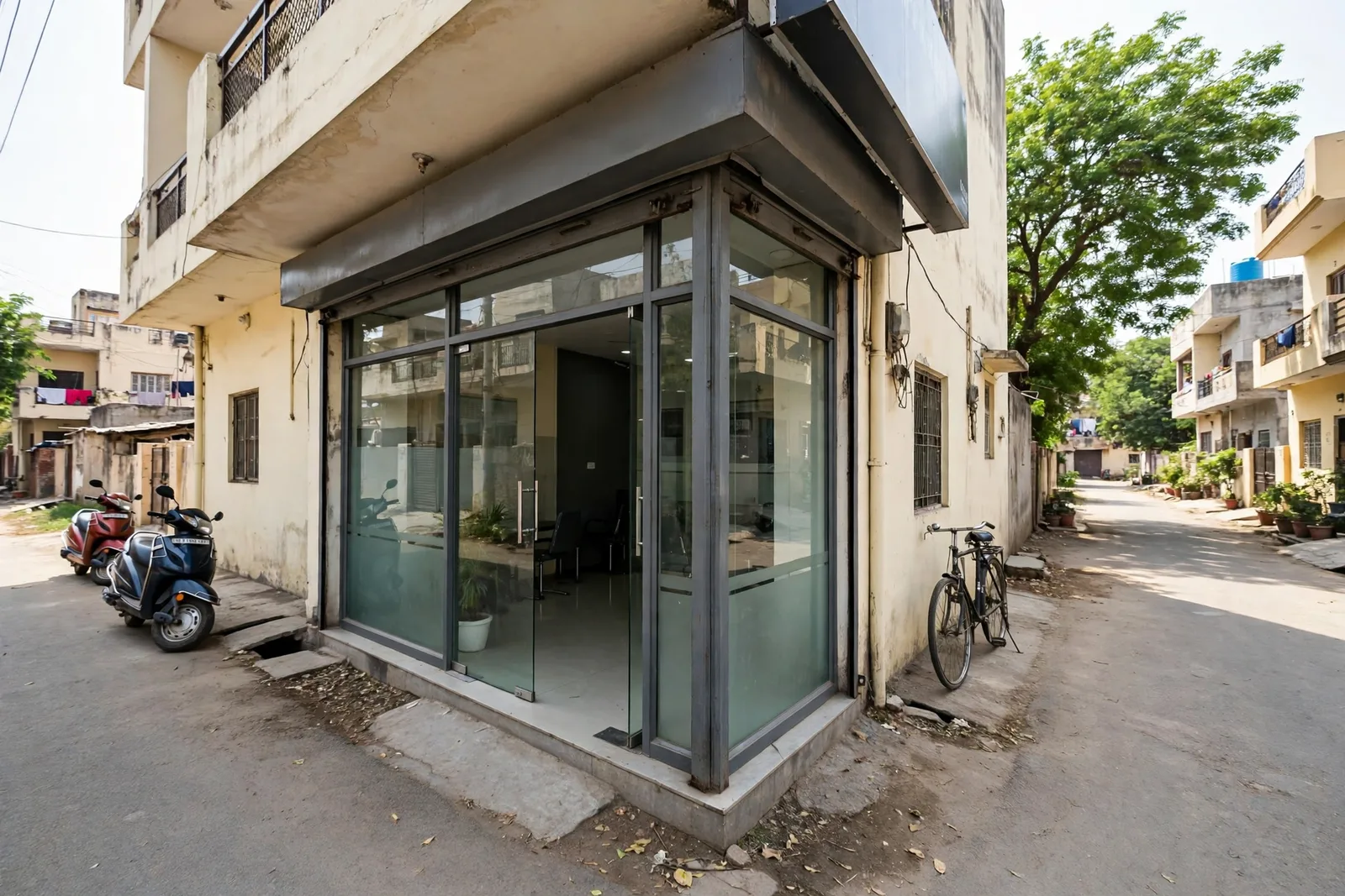The clinic from Himank Path